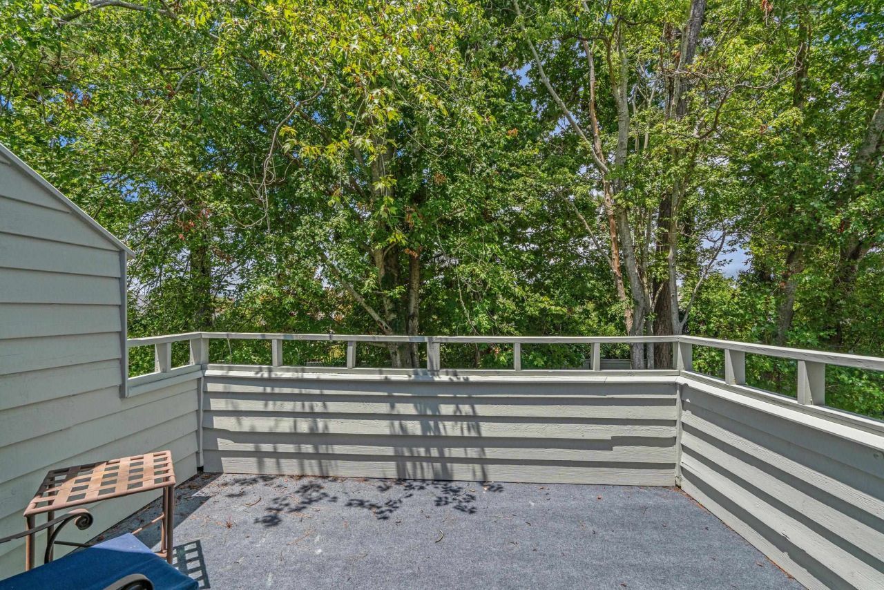 12 Shadow Moss Pl.  Photo 30