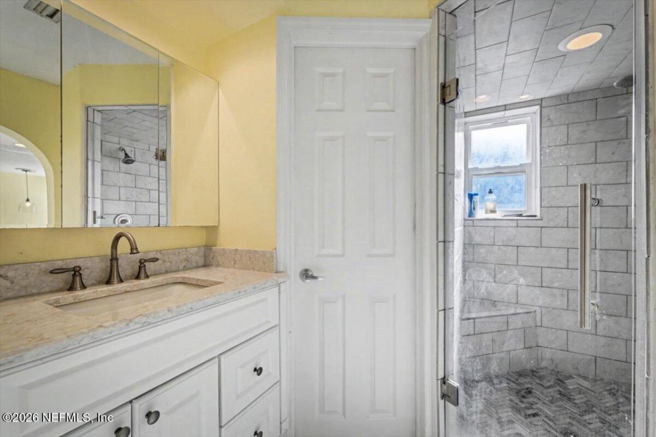 9372 Beauclerc Wood Lane N, Jacksonville, FL 32257 Photo