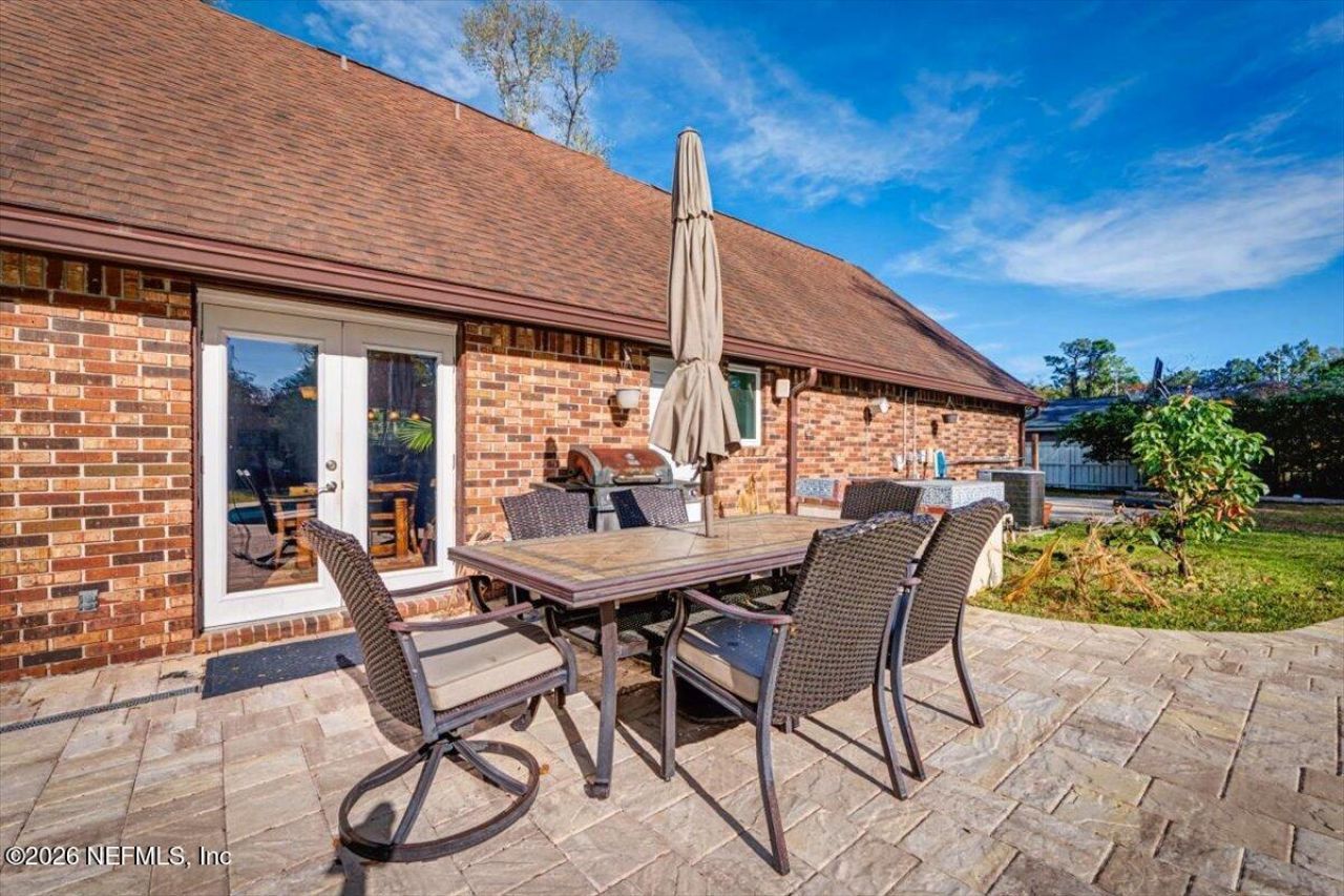 9372 Beauclerc Wood Lane N, Jacksonville, FL 32257 Photo