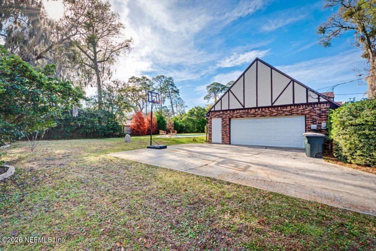 9372 Beauclerc Wood Lane N, Jacksonville, FL 32257 Photo