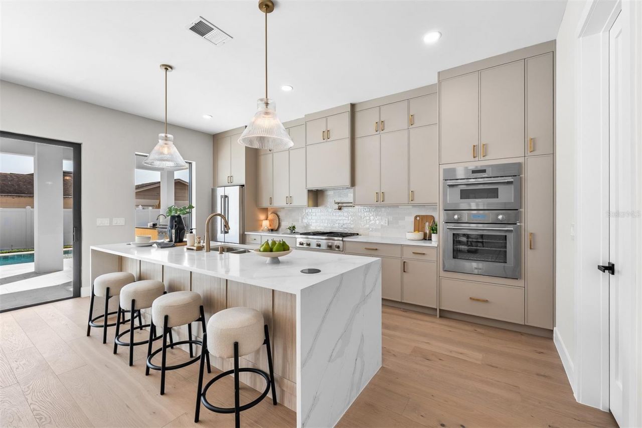 1326 W New Hampshire Street, Orlando, FL 32804 Photo