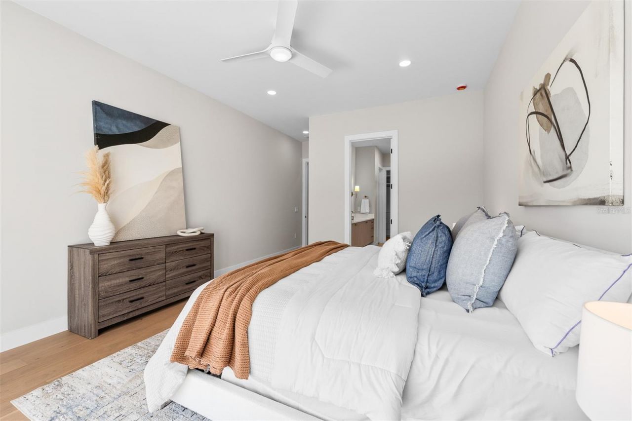 1326 W New Hampshire Street, Orlando, FL 32804 Photo