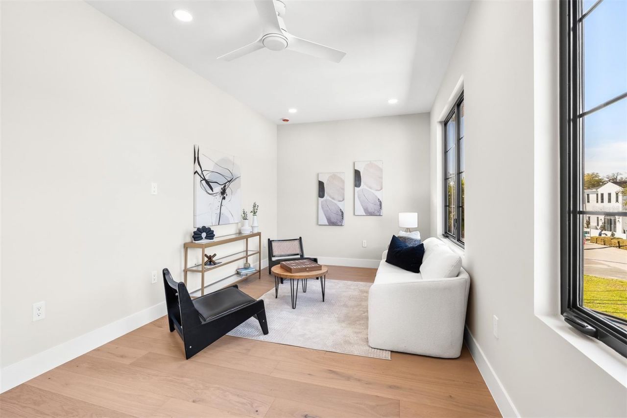 1326 W New Hampshire Street, Orlando, FL 32804 Photo