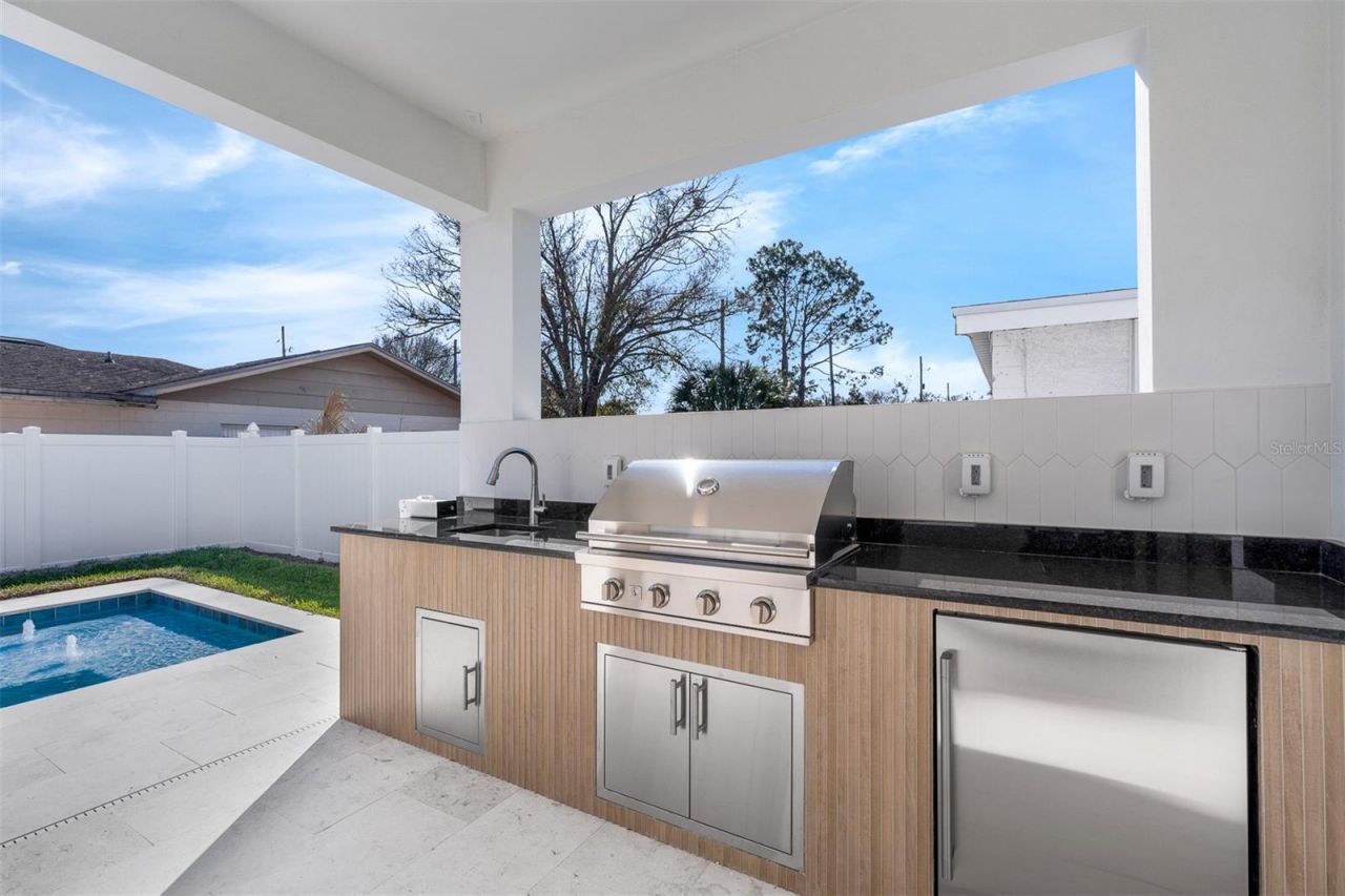 1326 W New Hampshire Street, Orlando, FL 32804 Photo