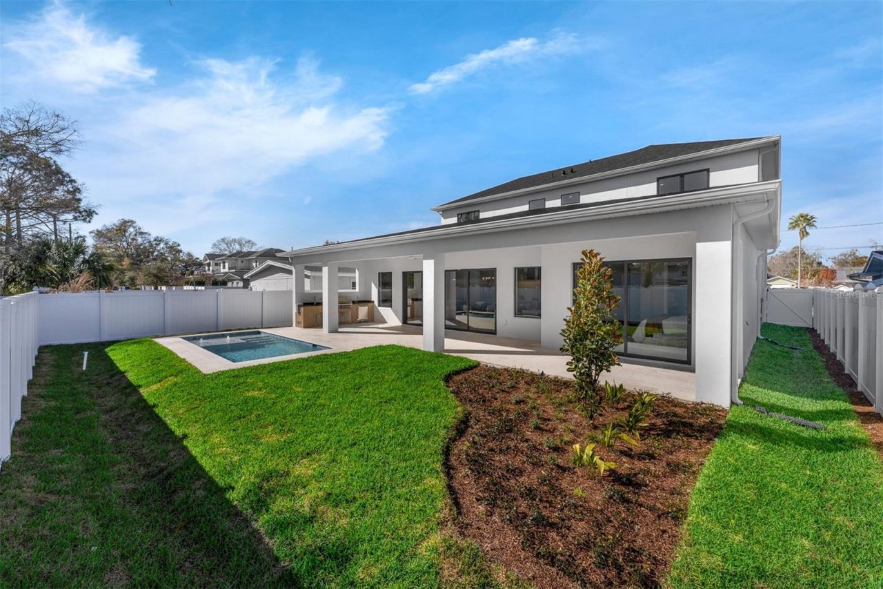 1326 W New Hampshire Street, Orlando, FL 32804 Photo