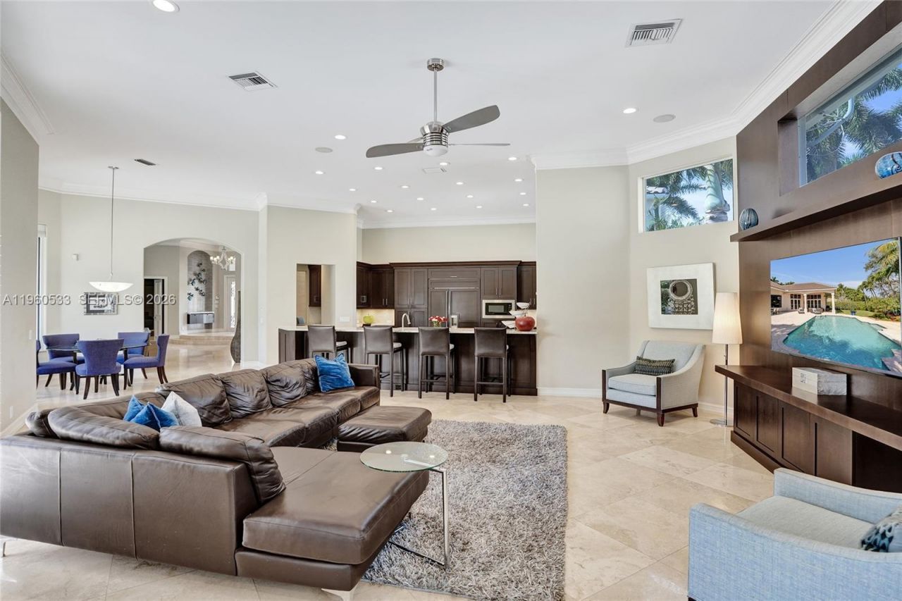 2539 Royal Palm Way, Weston, FL 33327 Photo