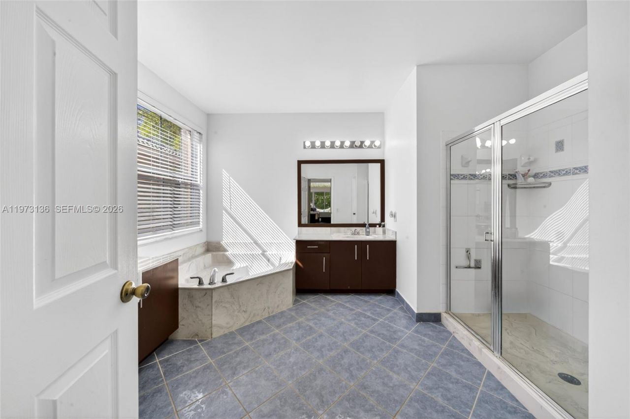 1623 Blue Jay Cir , Weston, FL 33327 Photo