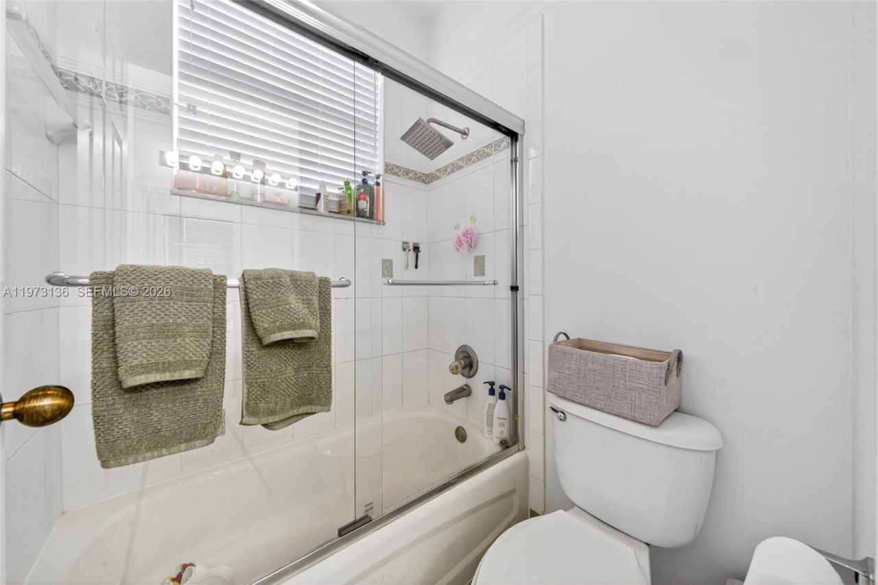 1623 Blue Jay Cir , Weston, FL 33327 Photo