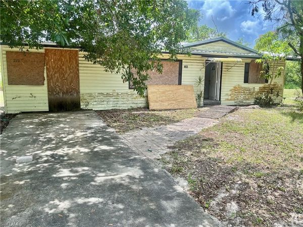 851 W Lincoln AVE , LABELLE, FL 33935
