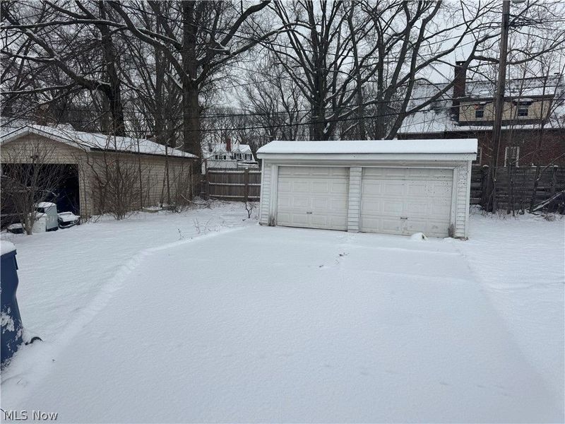 839 Lecona Road, Cleveland Heights, OH 44121 Photo 18