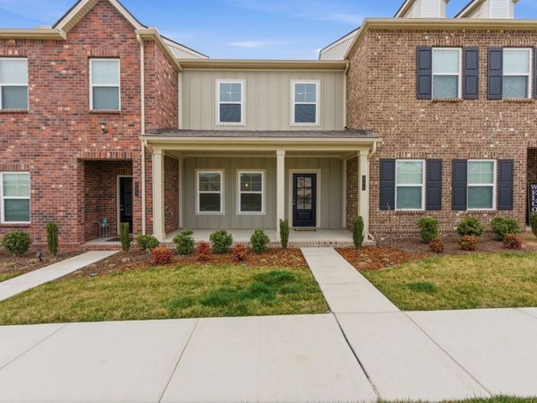 741 Coburg St, Gallatin, TN 37066