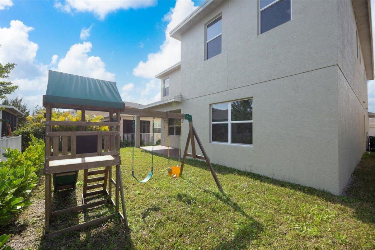 1700 NW Vivanco Street, Port Saint Lucie, FL 34986 Photo