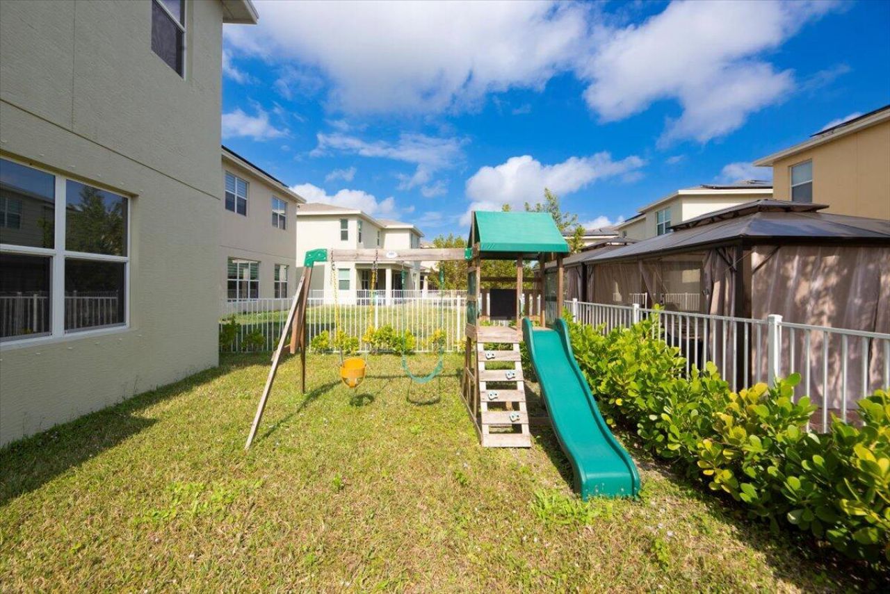 1700 NW Vivanco Street, Port Saint Lucie, FL 34986 Photo