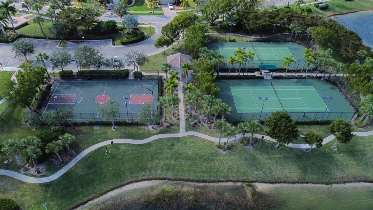 1700 NW Vivanco Street, Port Saint Lucie, FL 34986 Photo