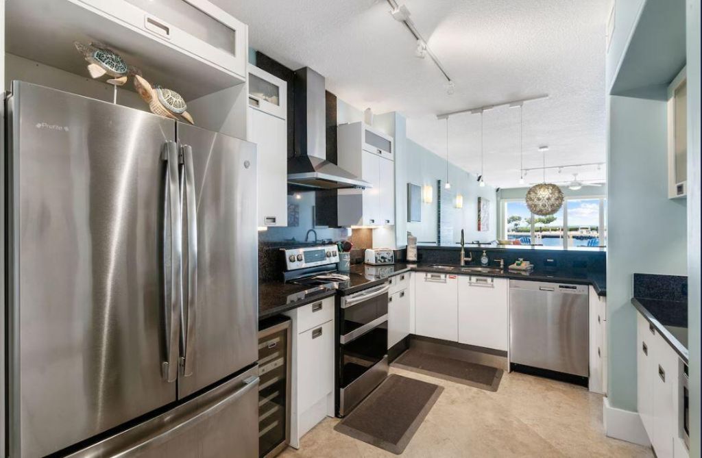 97501 Overseas Highway, Unit 114, Key Largo, FL 33037 Photo