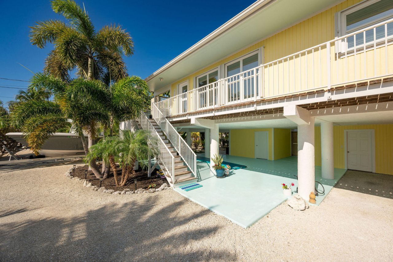 17125 Wahoo Lane, Sugarloaf, FL 33042 Photo