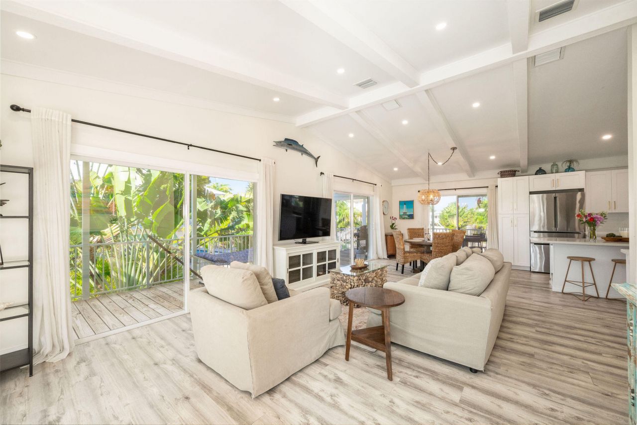 17125 Wahoo Lane, Sugarloaf, FL 33042 Photo