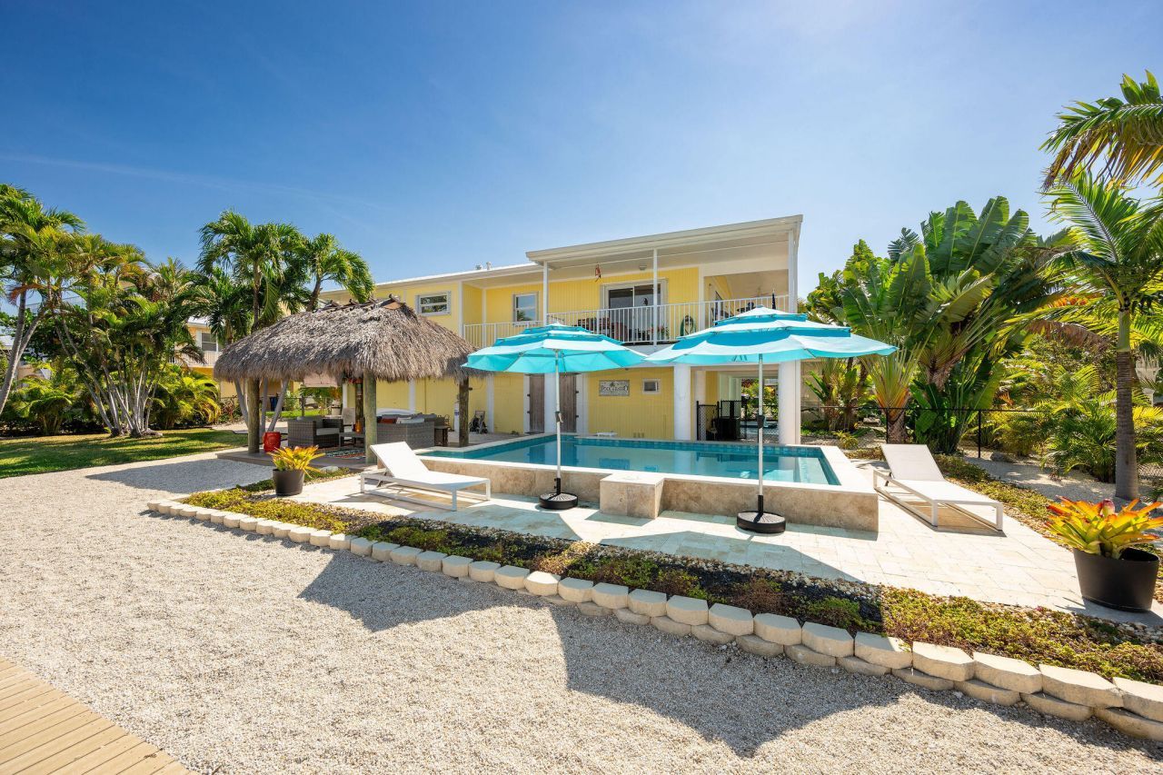 17125 Wahoo Lane, Sugarloaf, FL 33042 Photo