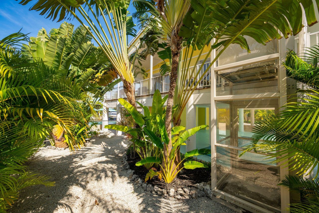 17125 Wahoo Lane, Sugarloaf, FL 33042 Photo