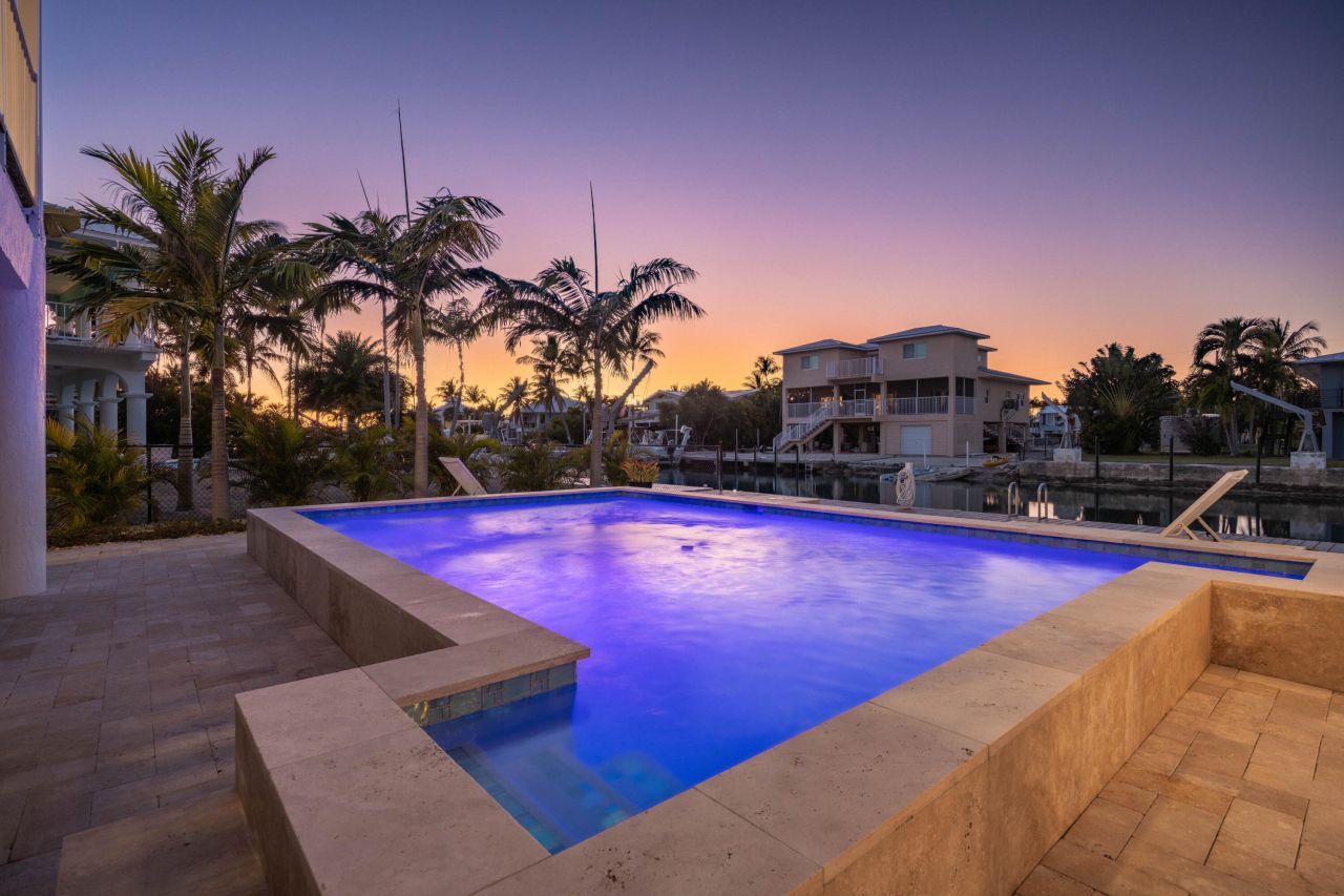 17125 Wahoo Lane, Sugarloaf, FL 33042 Photo