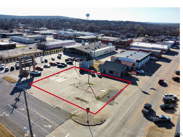 301 S 3rd , McAlester, OK 74501