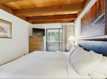 3535 Lake Tahoe Boulevard, Unit 314, South Lake Tahoe, CA 96150 Photo
