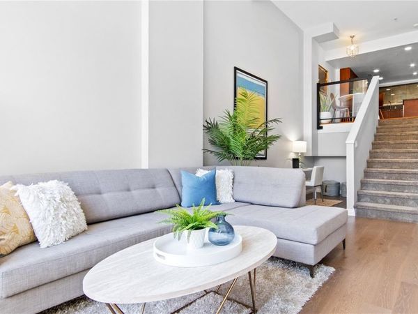 866 Goldstream Ave, Unit 102, Langford, BC V9B 2X9