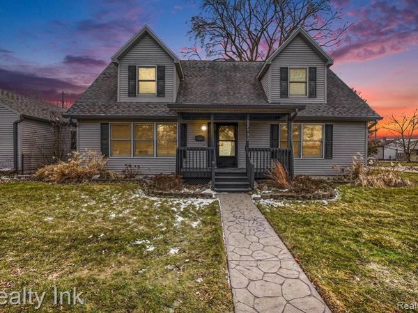 27132 Groveland Street, Madison Heights, MI 48071