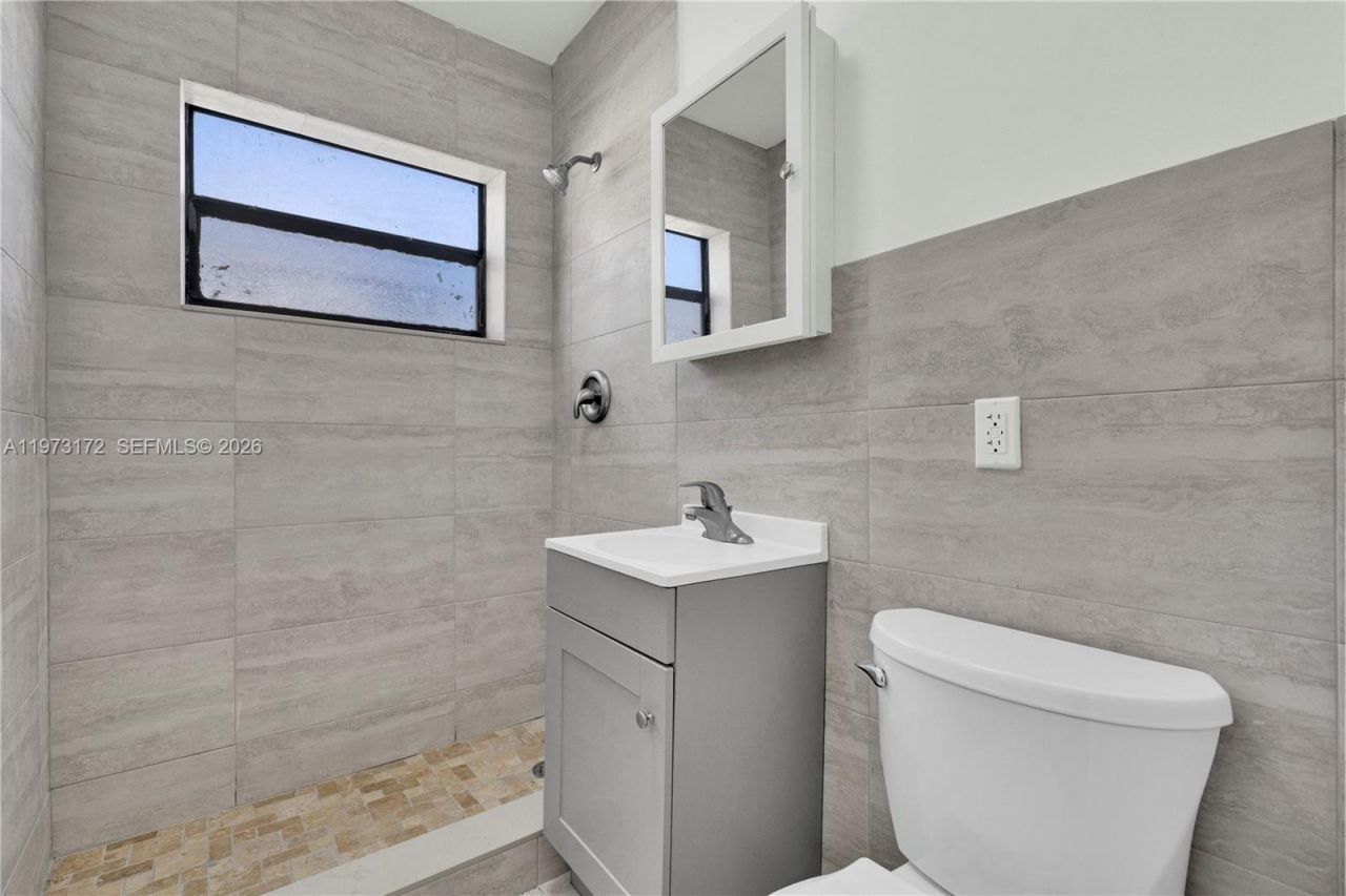 13390 NE 6th Ave, Unit 3, North Miami, FL 33161 Photo