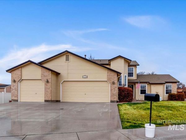 1680 Fairway, Mountain Home, ID 83647