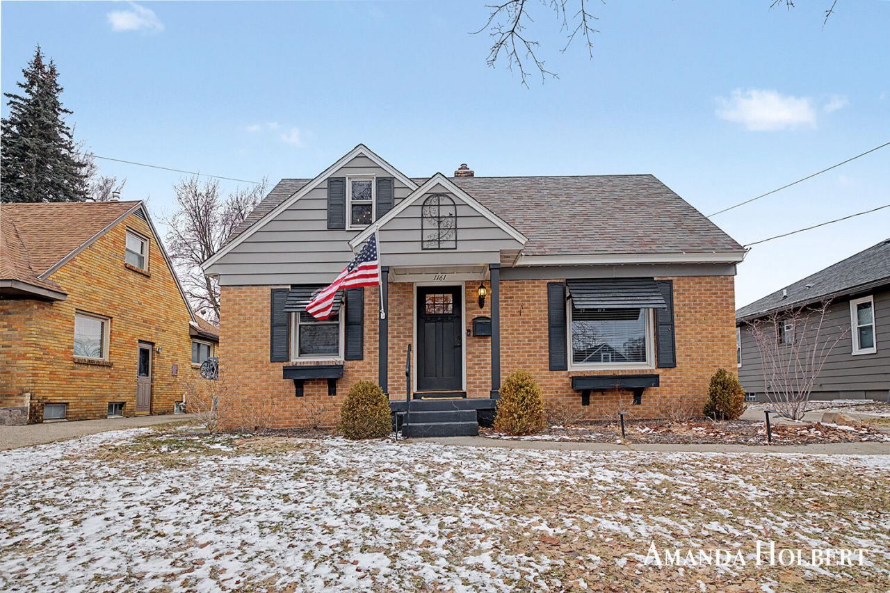 1161 Dorroll Street Ne, Grand Rapids, MI 49505 Main Photo