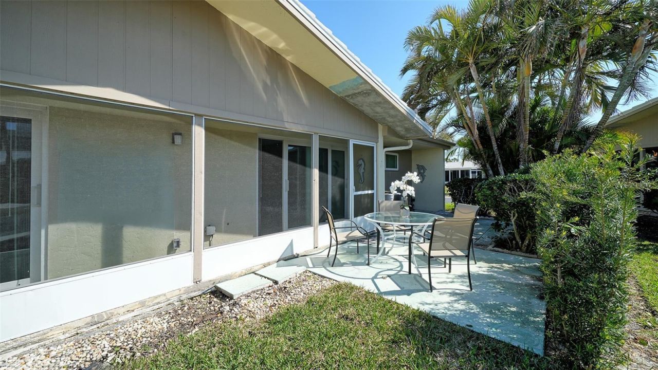 113 Whispering Sands Drive, Unit V47, Sarasota, FL 34242 Photo