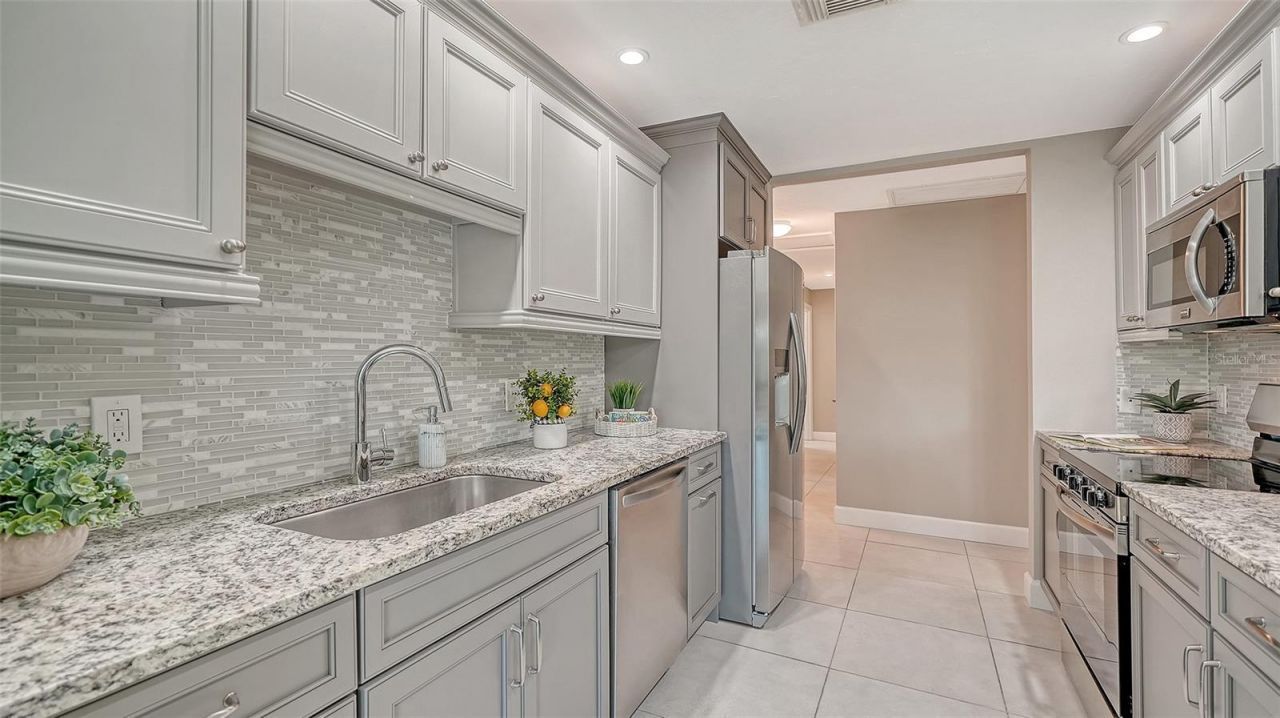 113 Whispering Sands Drive, Unit V47, Sarasota, FL 34242 Photo