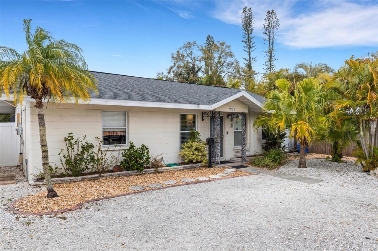 1908 22nd Street W, Bradenton, FL 34205 Photo