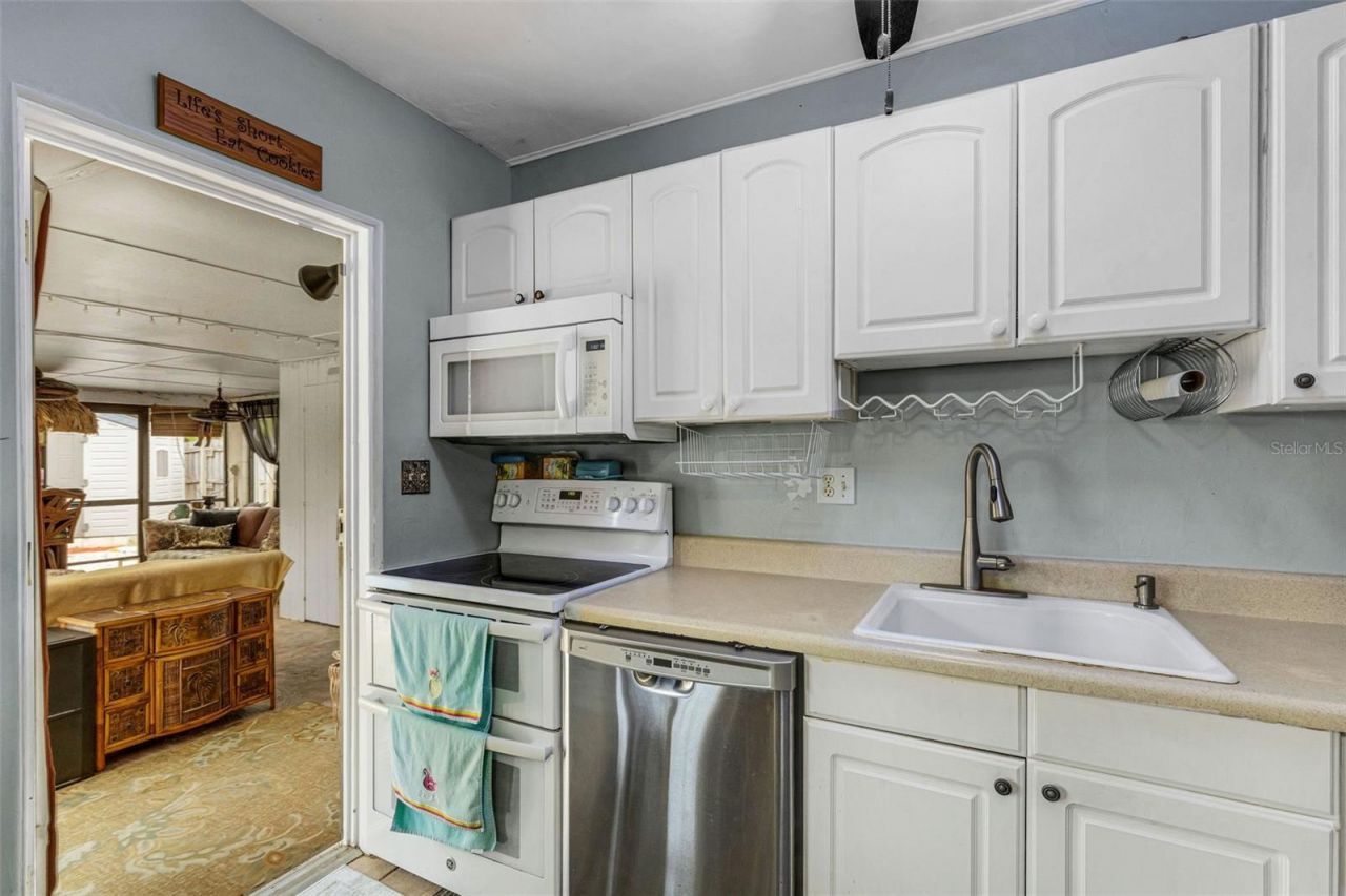 1908 22nd Street W, Bradenton, FL 34205 Photo