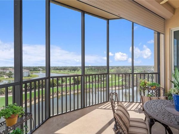 580 El Camino Real, Unit 3705, NAPLES, FL 34119