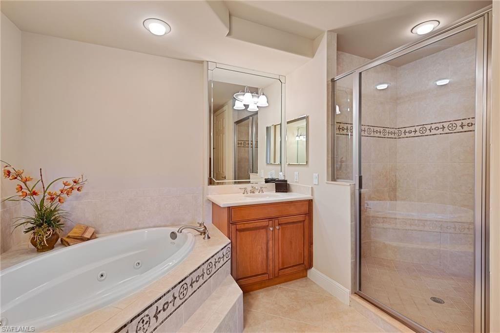 580 El Camino Real, Unit 3705, Naples, FL 34119 Photo