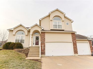 18801 E 24TH Terrace, Independence, MO 64057