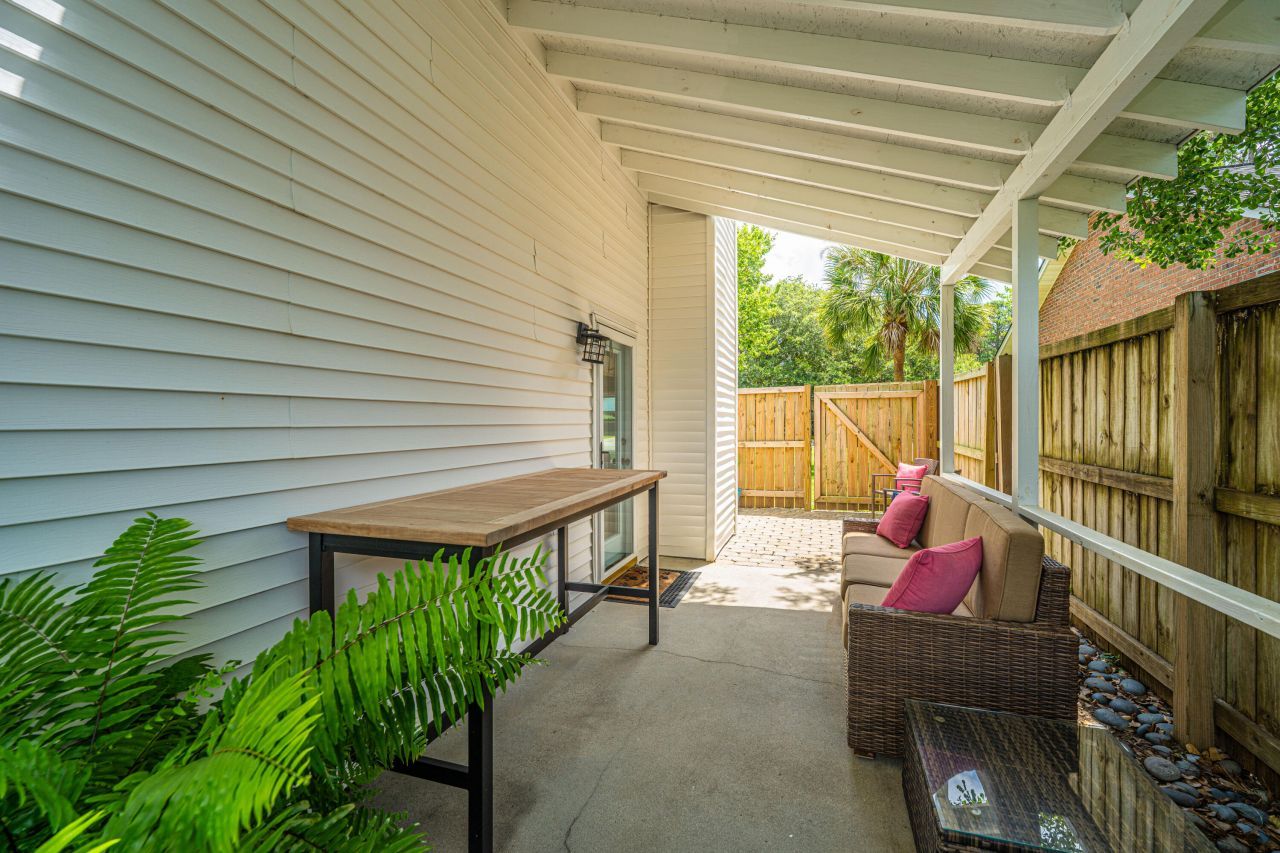 1382 W Point Drive Photo 36