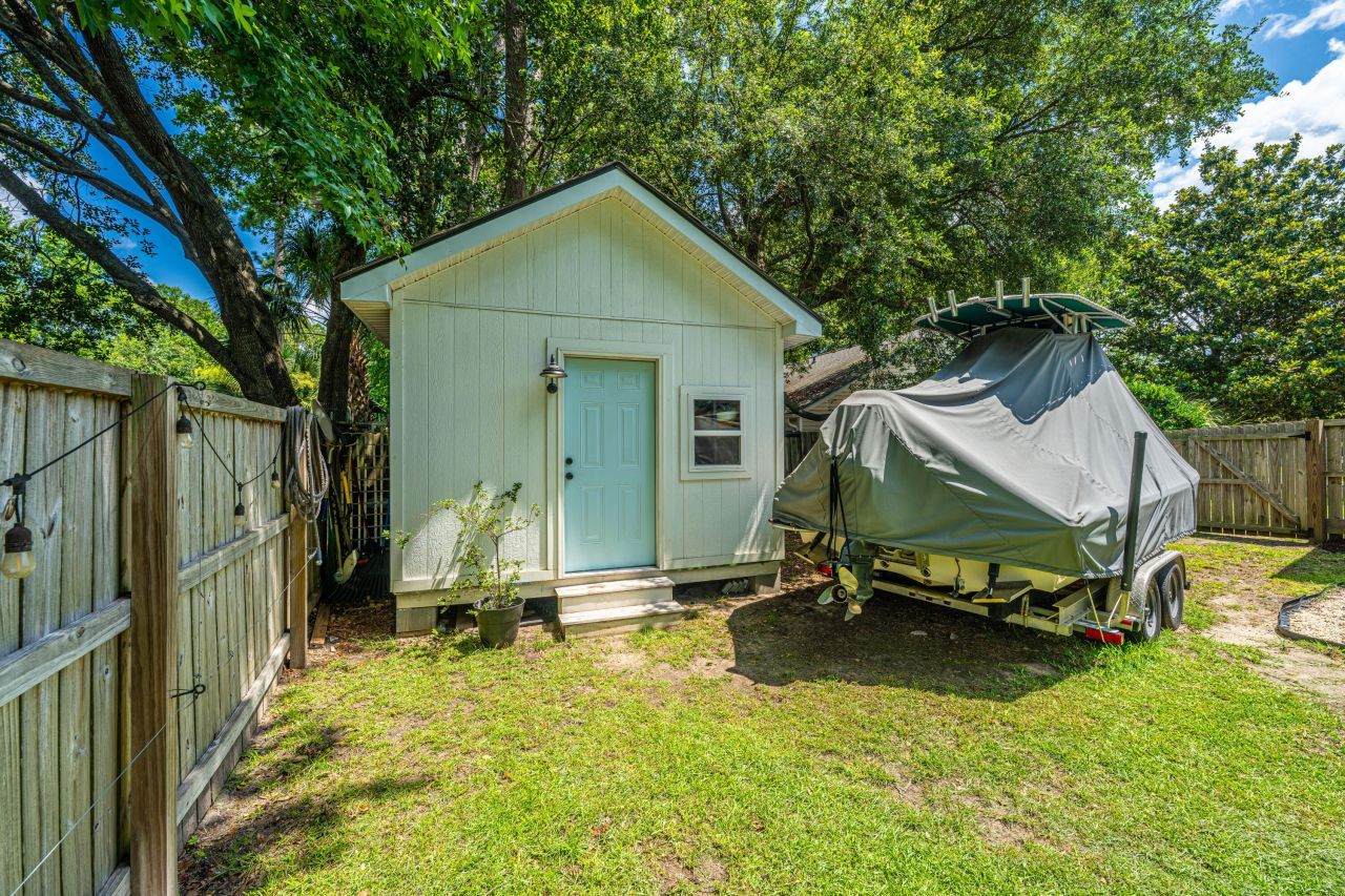 1382 W Point Drive Photo 38