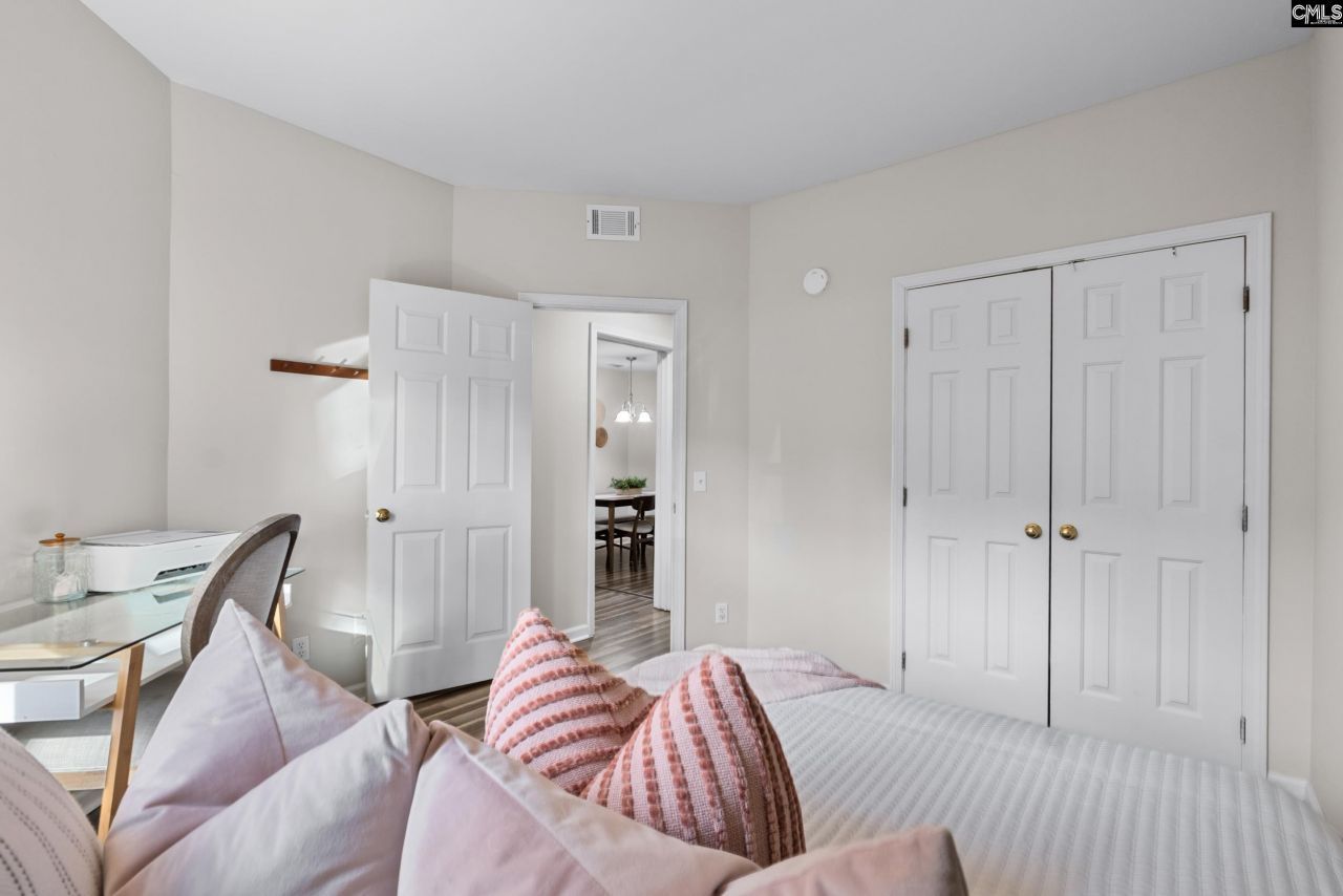 1850 Atlantic Drive  Photo 20