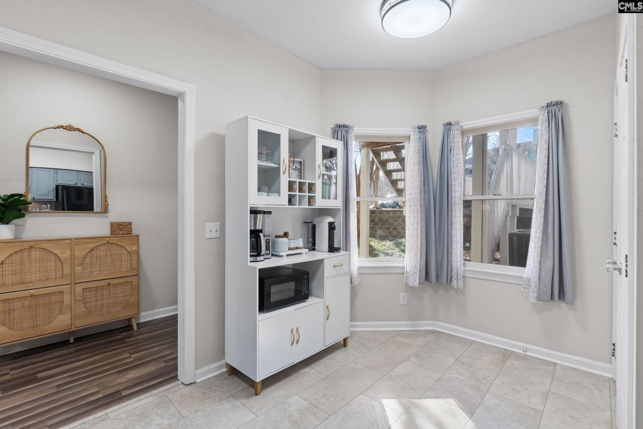 1850 Atlantic Drive  Photo 8