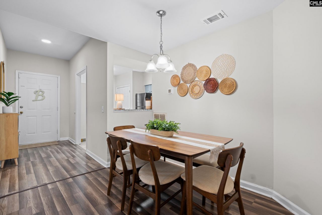 1850 Atlantic Drive  Photo 9