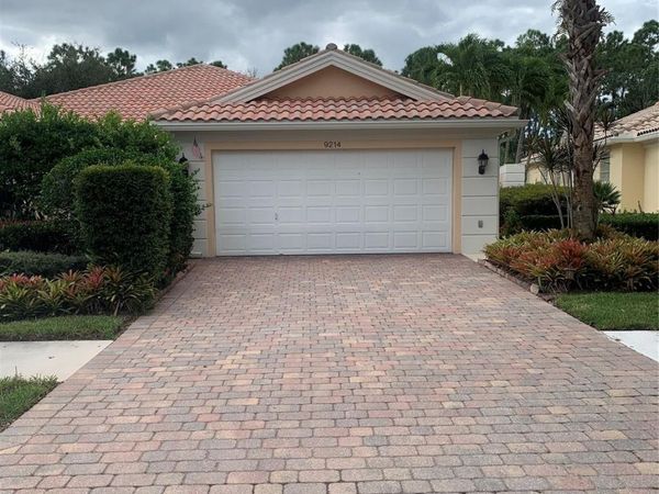 9214 SE Hawks Nest Court, Hobe Sound, FL 33455