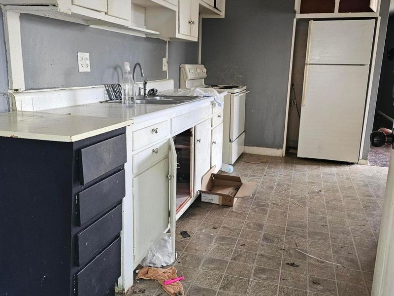 3777 E Deshler Avenue, Columbus, OH 43227 Photo 15