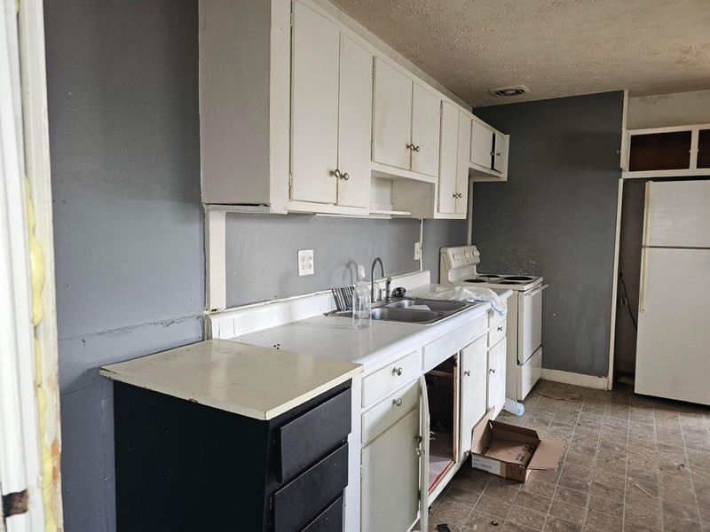 3777 E Deshler Avenue, Columbus, OH 43227 Photo 17