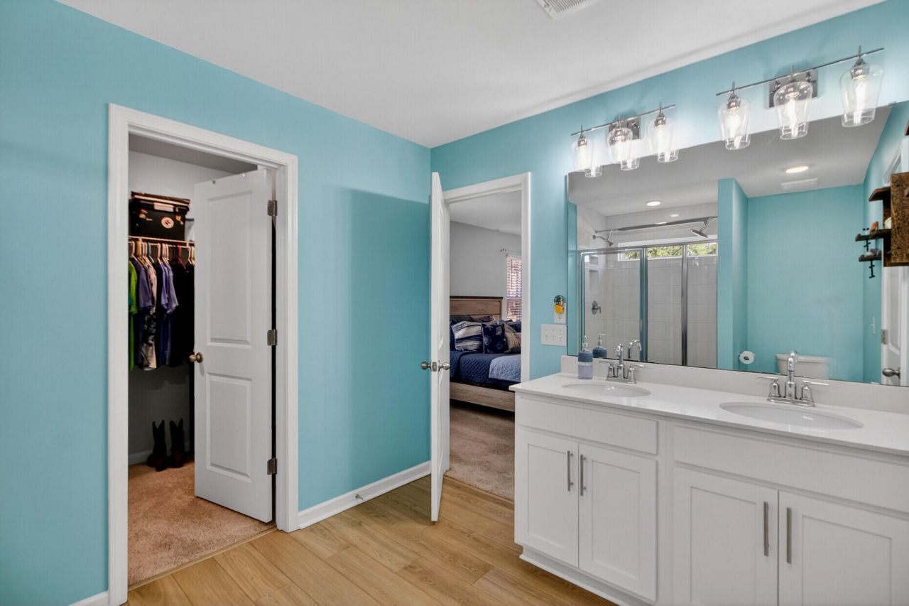 502 Sarno Way Photo 17