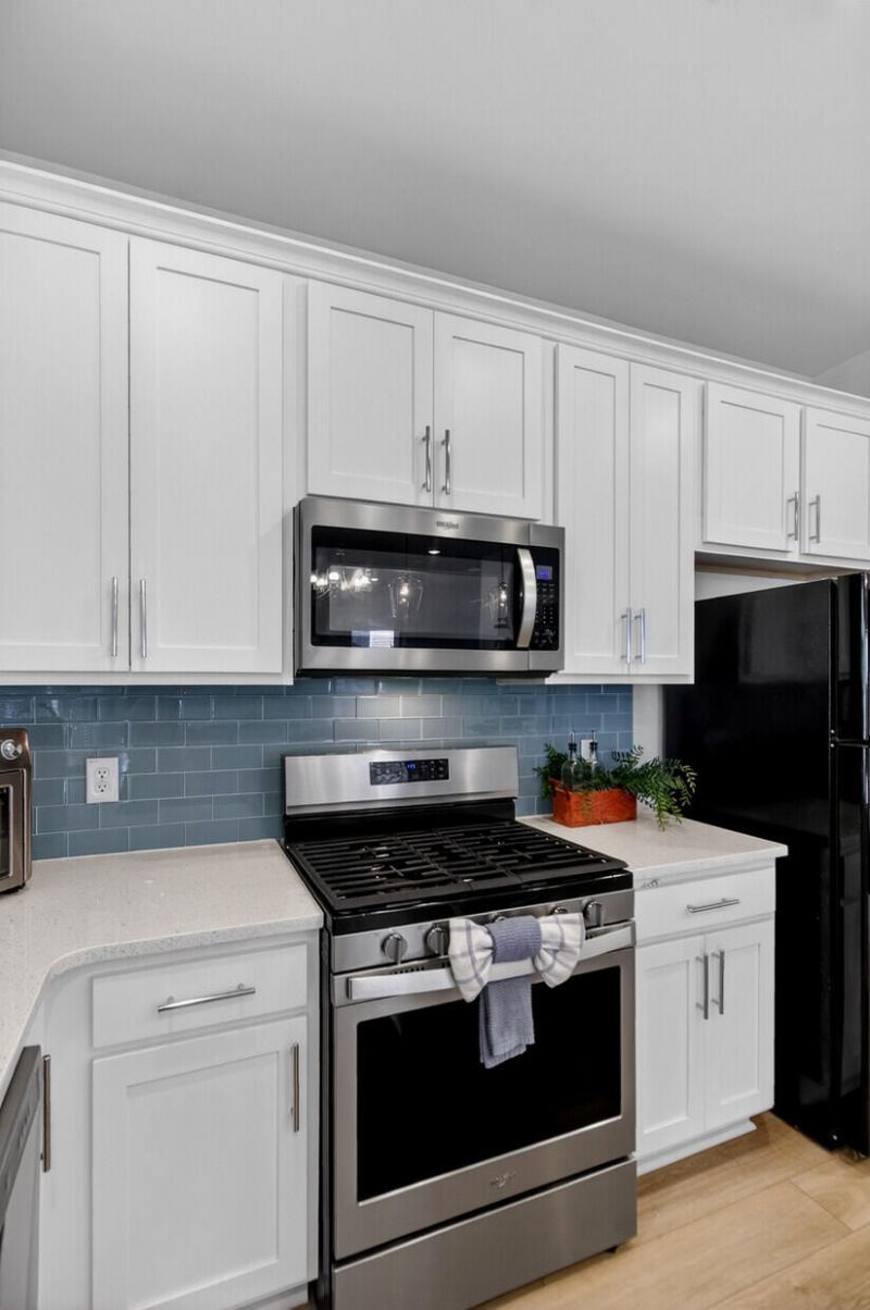 502 Sarno Way Photo 8