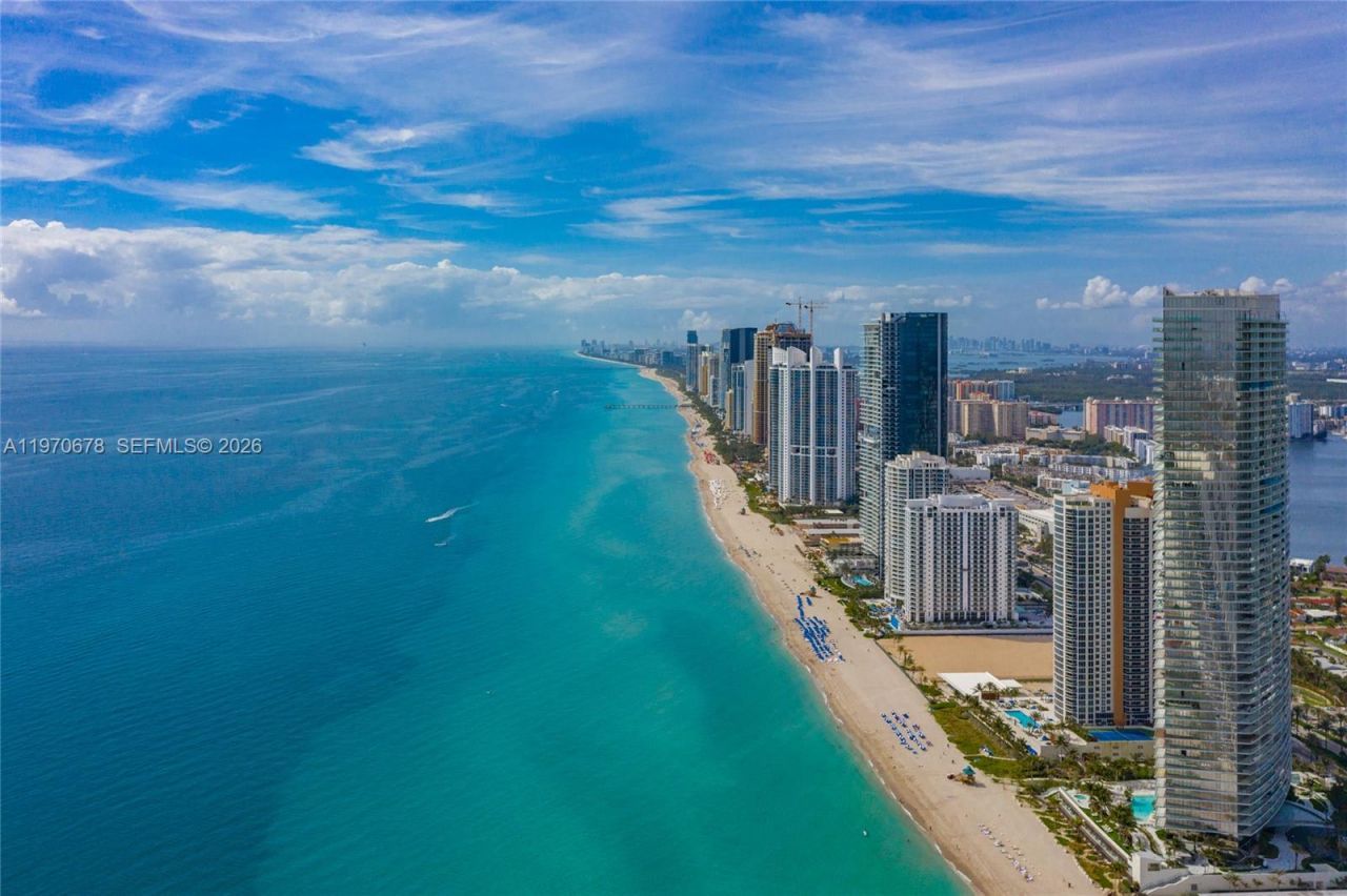 18975 Collins Ave , Unit 4505, Sunny Isles Beach, FL 33160 Photo