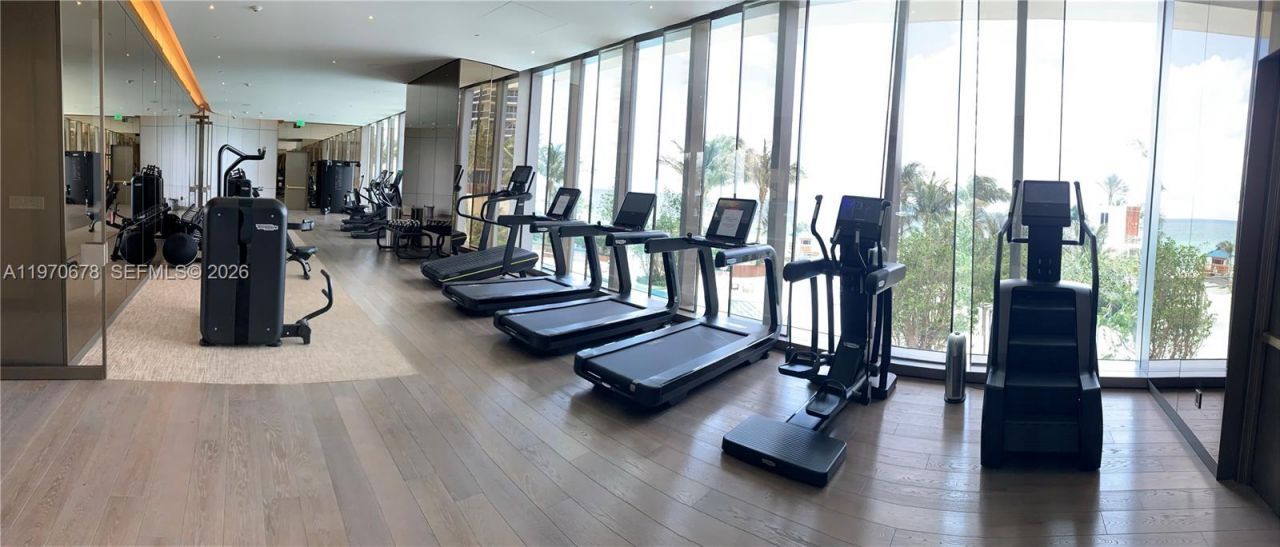 18975 Collins Ave, Unit 4505, Sunny Isles Beach, FL 33160 Photo